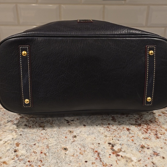 LIKE NEW Dooney and Bourke Kristen large Navy Tote - Picture 7 of 15